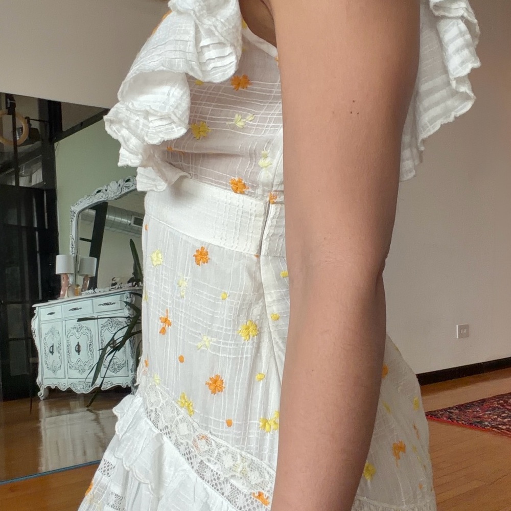 NWT LoveShackFancy Cortland Maxi Dress Antique White Size 4 Floral Lace - Picture 11 of 15